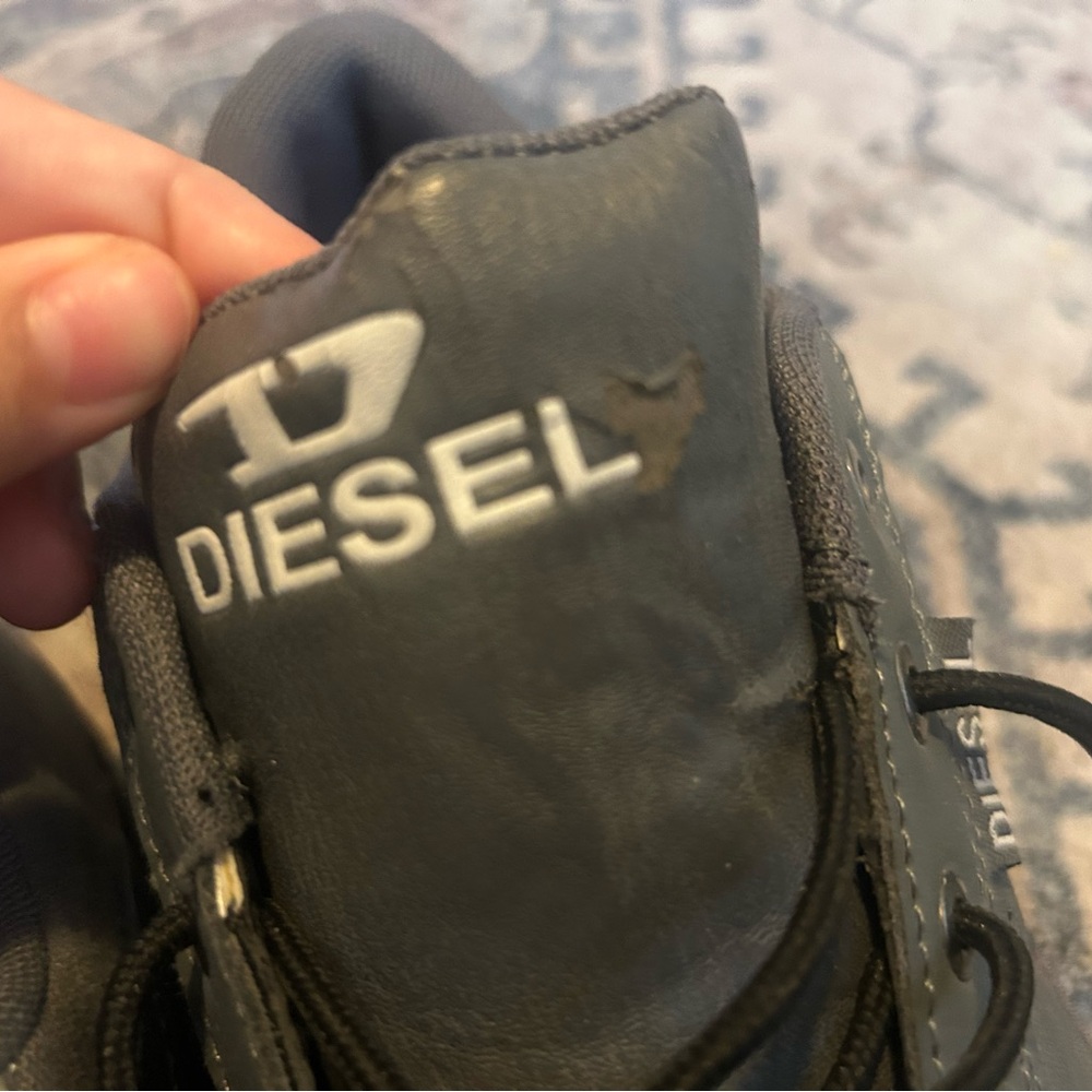 Diesel Men's Charcoal Sneakers - Picture 4 of 5